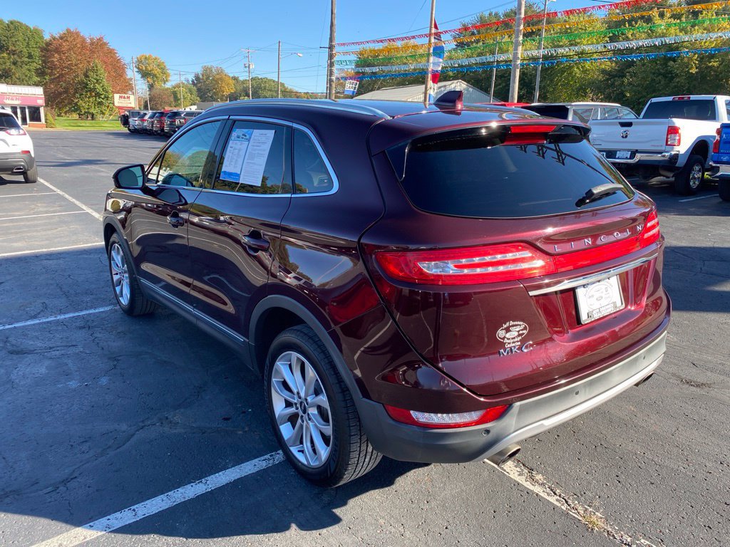 Used 2019 Lincoln MKC Select w/ Select Plus Package AWD/4WD image 5