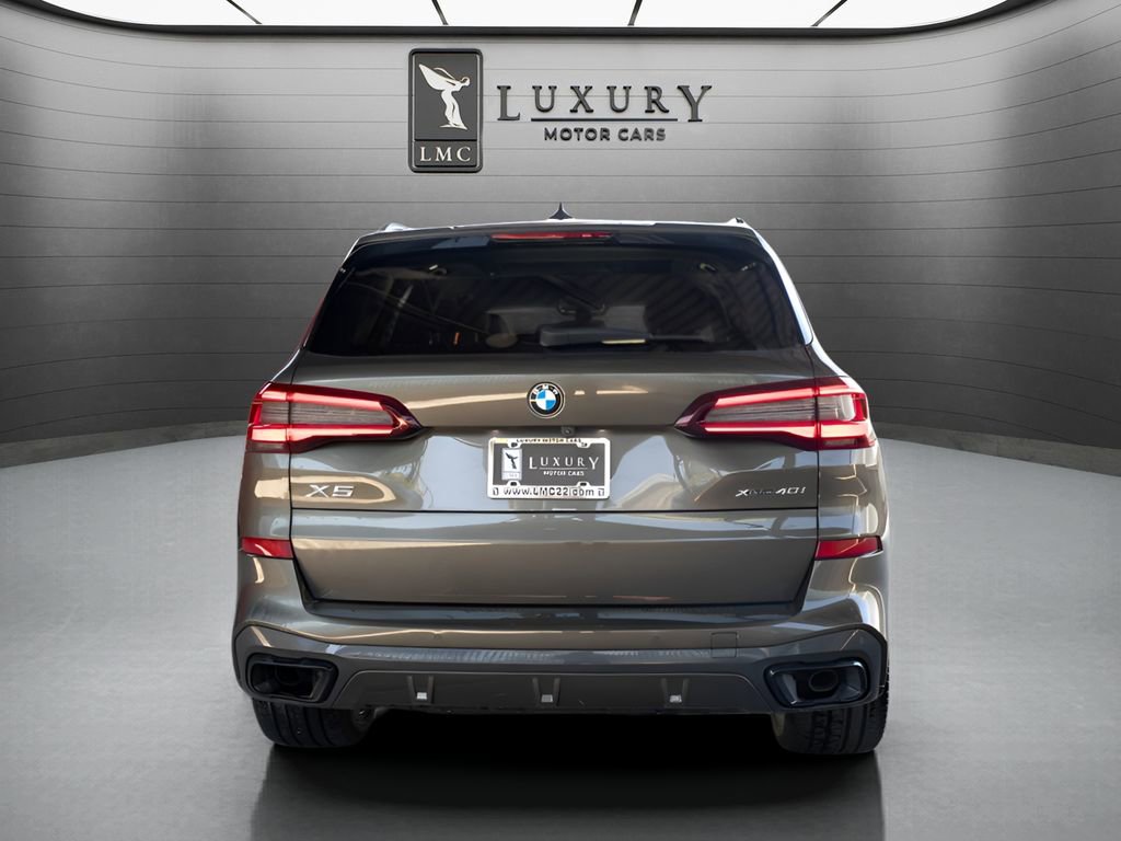 Used 2022 BMW X5 xDrive40i w/ M Sport Package AWD/4WD image 7