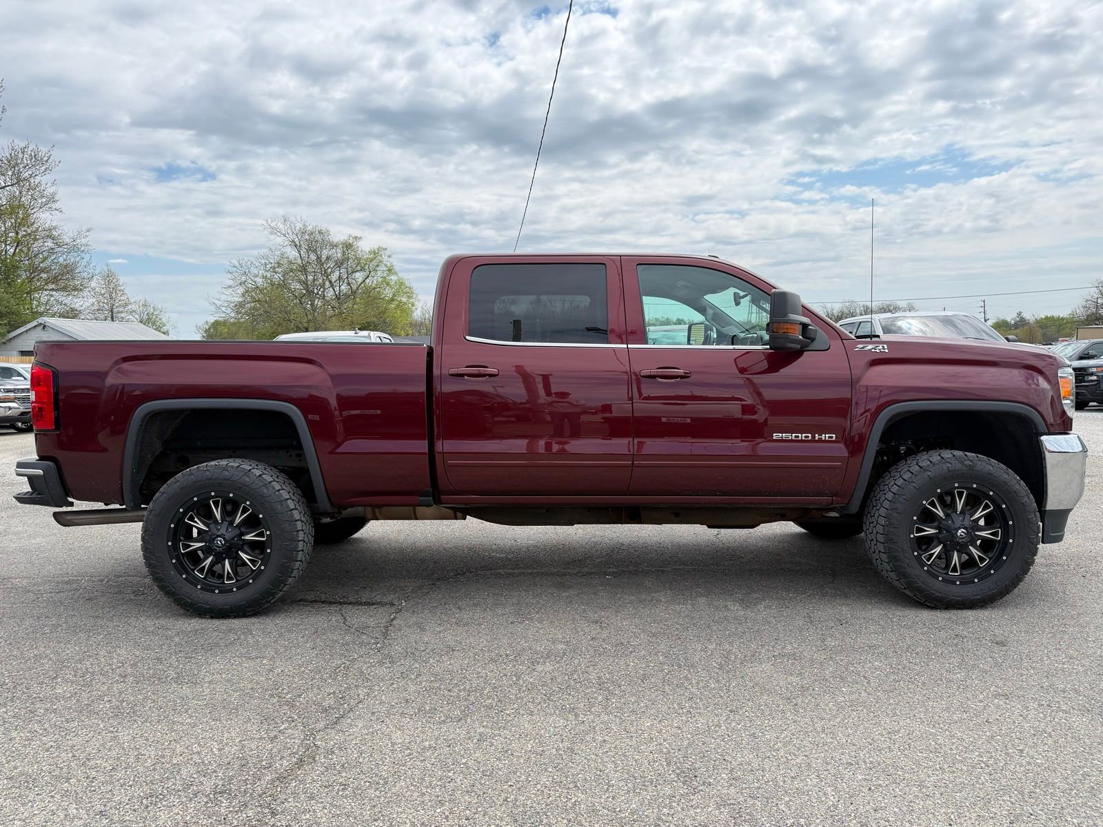 Used 2017 GMC Sierra 2500 SLE w/ HD SLE Preferred Plus Package image 10