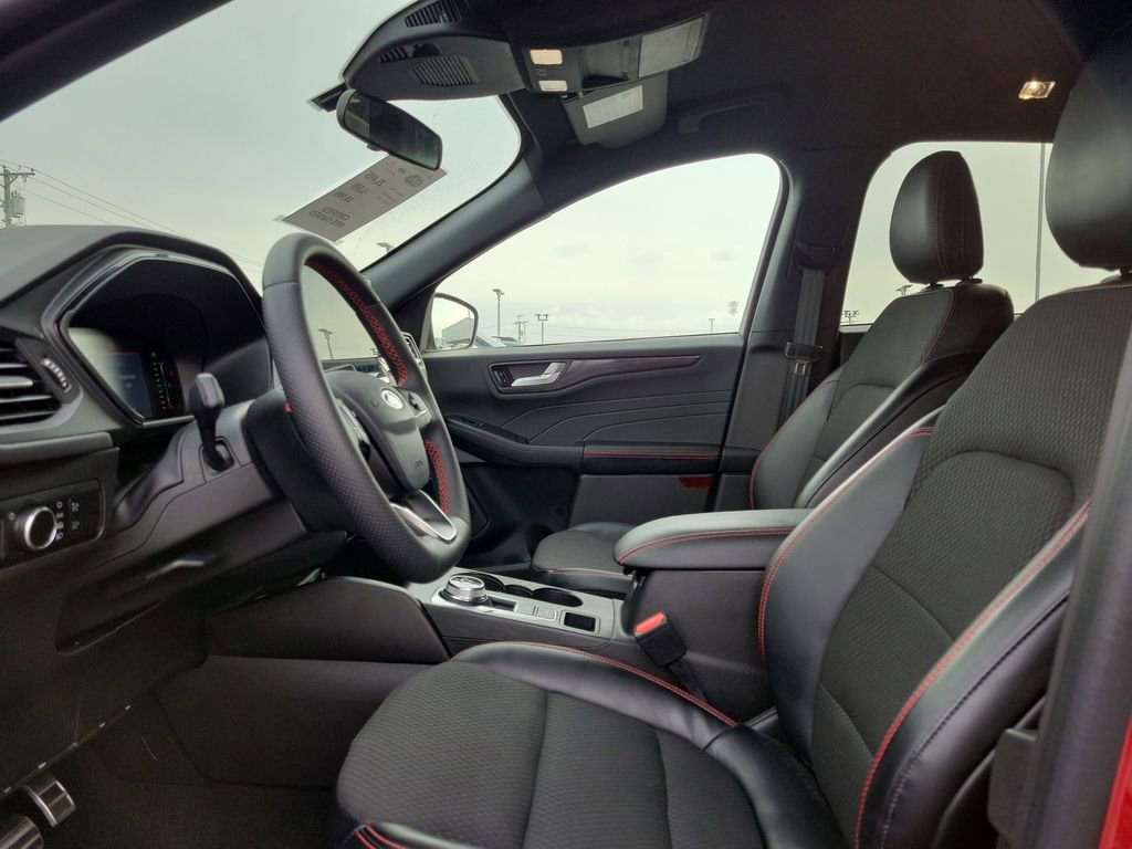 Certified 2023 Ford Escape ST-Line image 16