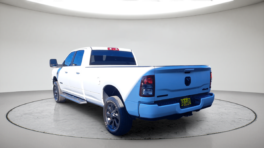 Used 2023 RAM 3500 Big Horn w/ Night Edition AWD/4WD image 7