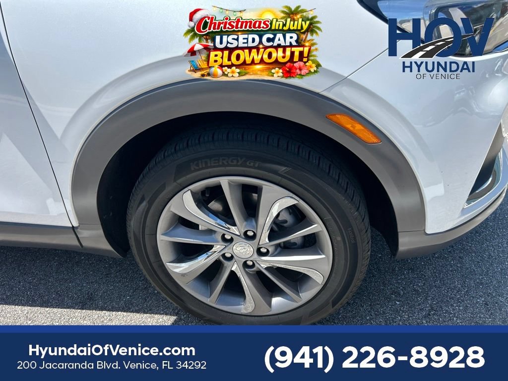 Used 2022 Buick Encore GX Essence w/ Experience Buick Package FWD image 11