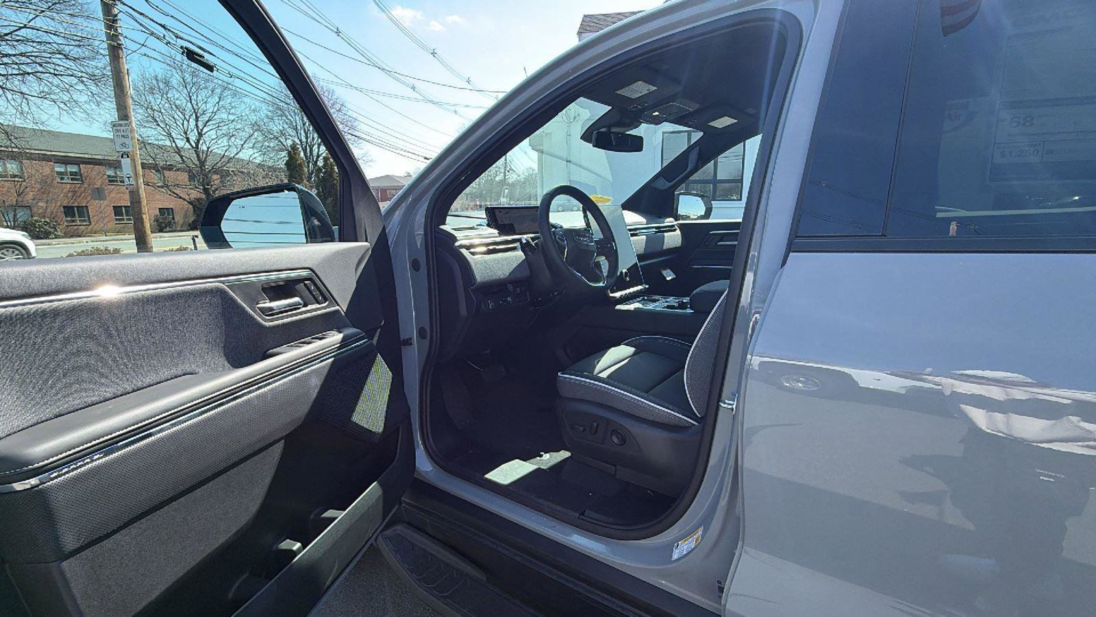 New 2026 GMC Sierra EV Elevation image 15