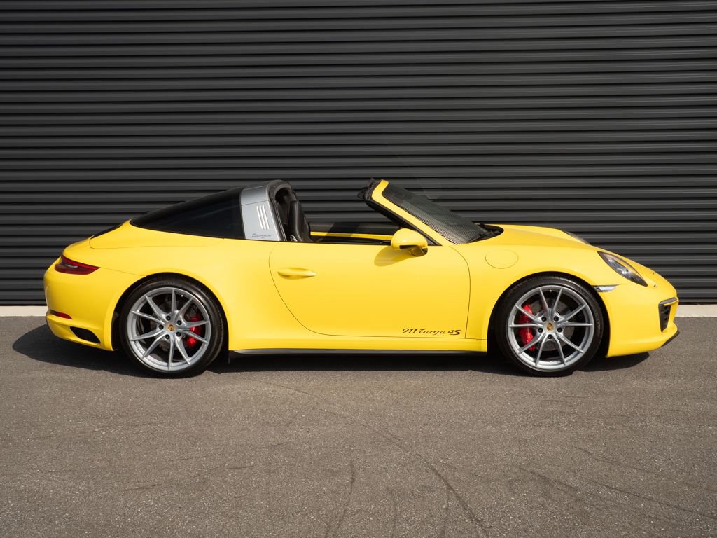 Used 2017 Porsche 911 Targa 4S AWD/4WD image 24