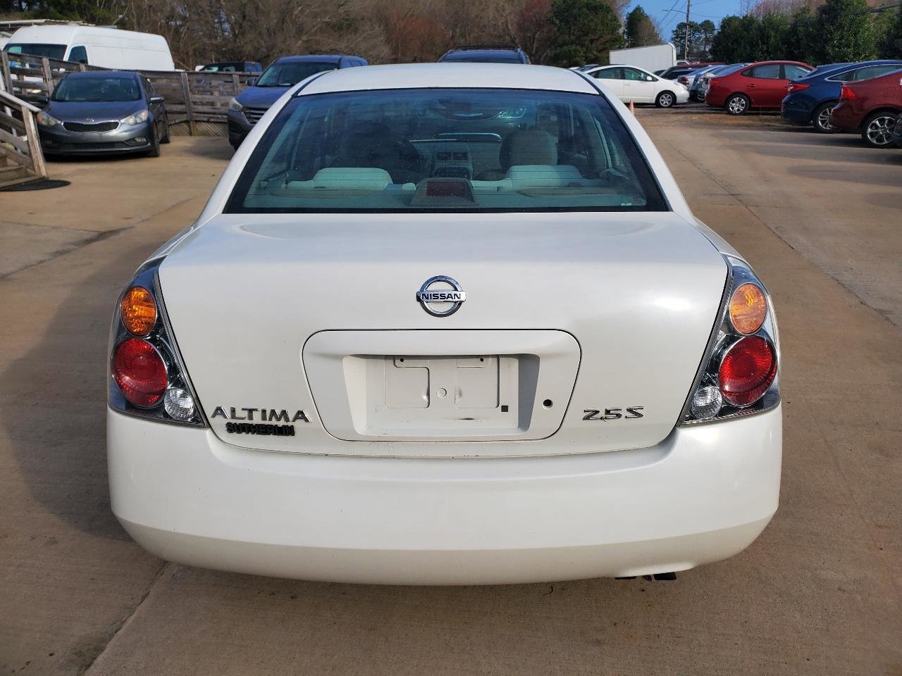 Used 2004 Nissan Altima 2.5 S image 10