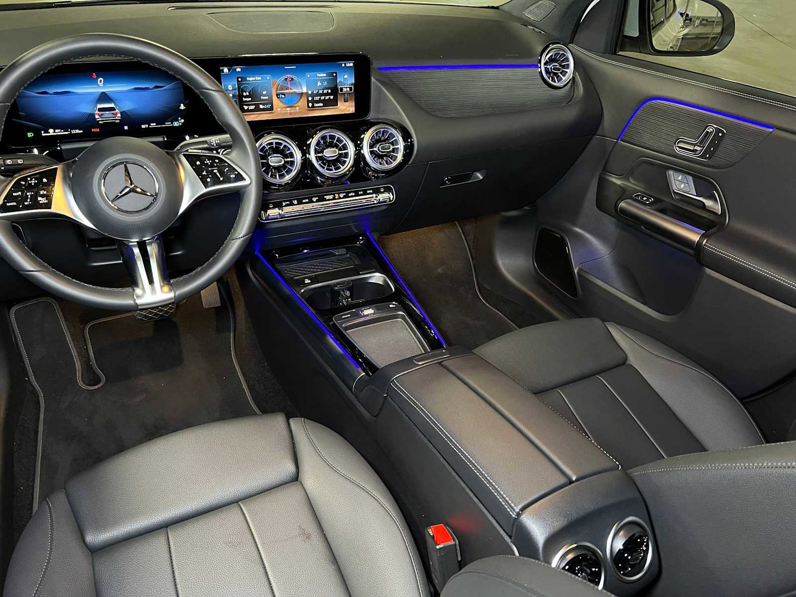 Used 2025 Mercedes-Benz GLA 250 4MATIC image 18