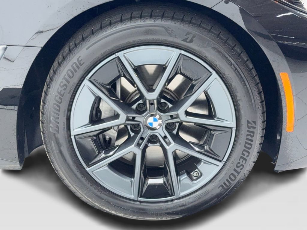 Used 2025 BMW i4 eDrive40 image 57