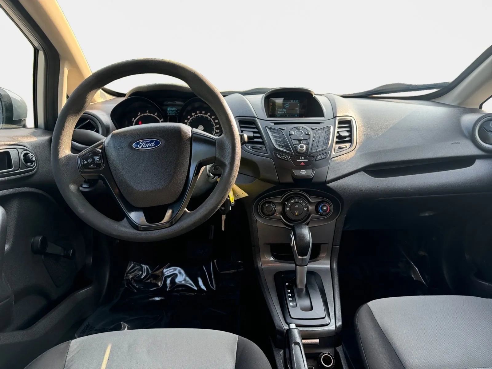 Used 2016 Ford Fiesta S FWD image 12