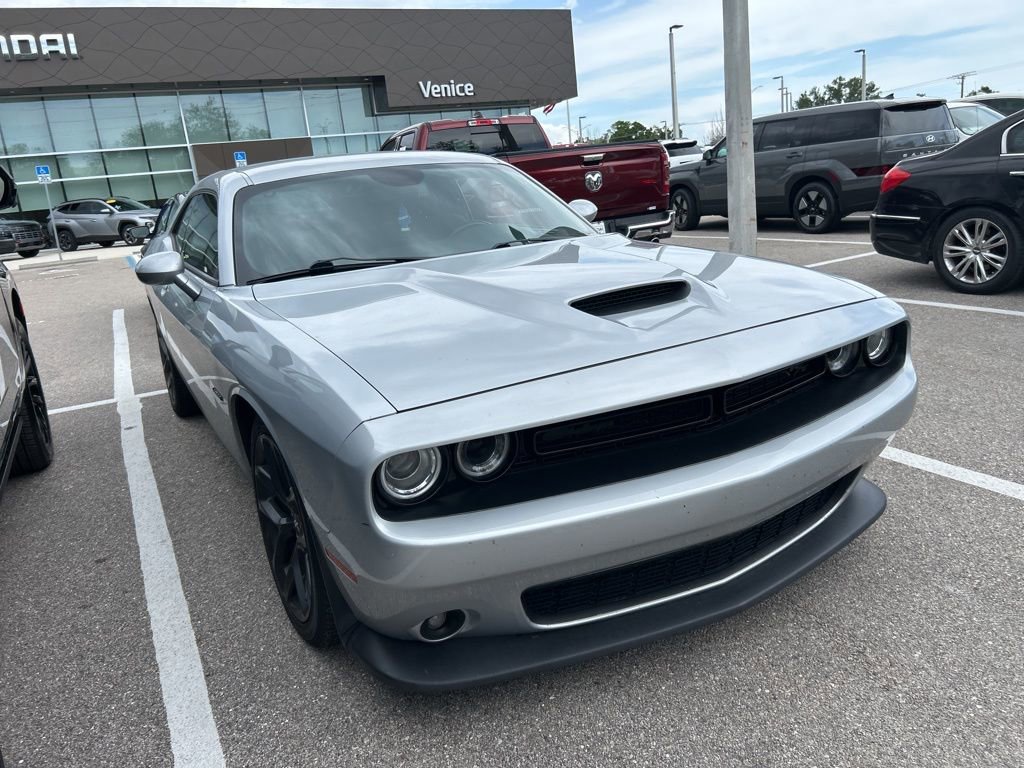 Used 2021 Dodge Challenger R/T w/ Blacktop Package image 20
