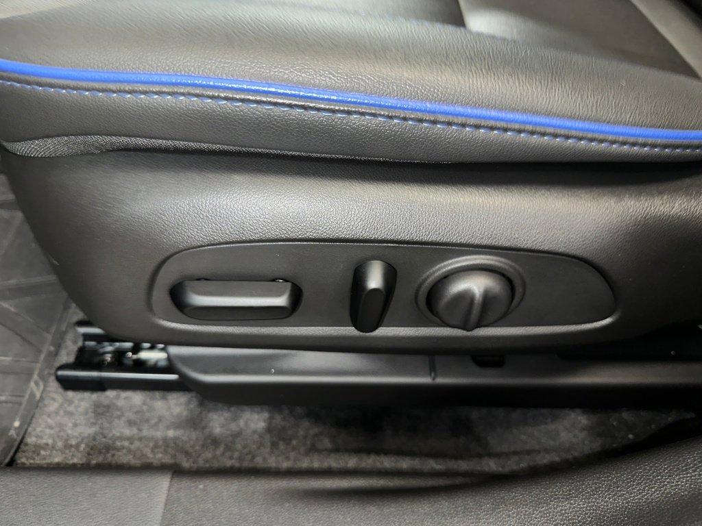 Used 2024 Buick Envista Sport Touring w/ Convenience I Package image 3
