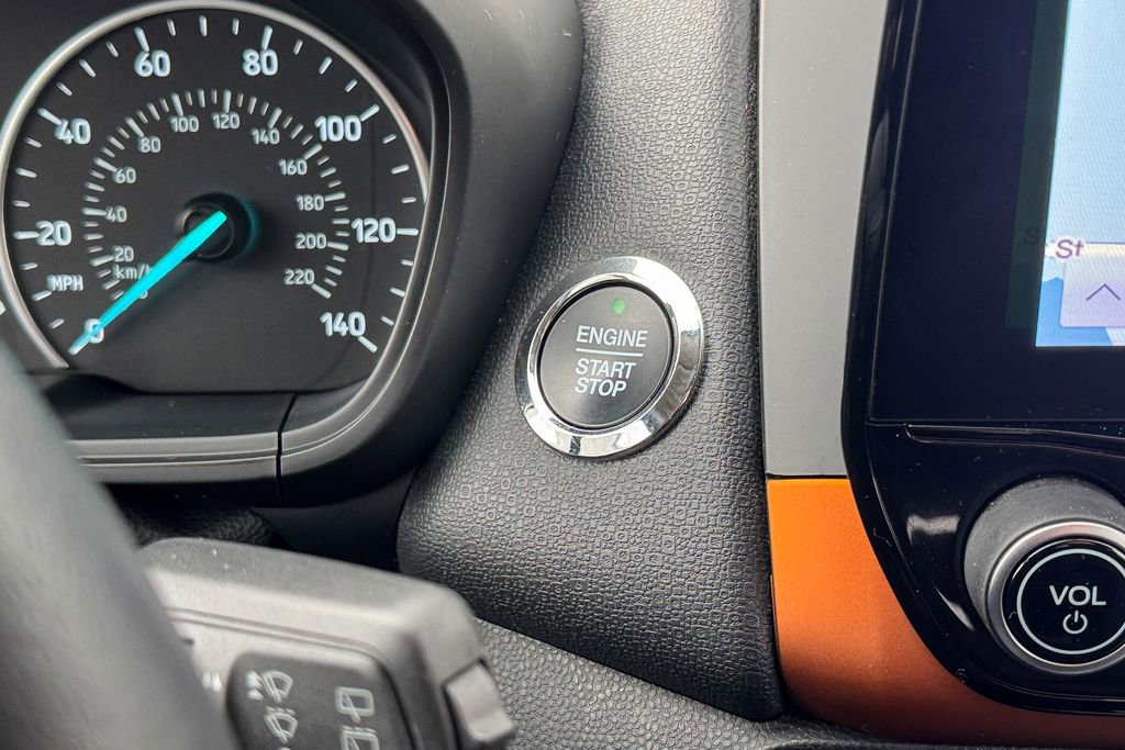 Certified 2022 Ford EcoSport SE w/ SE Convenience Package image 32