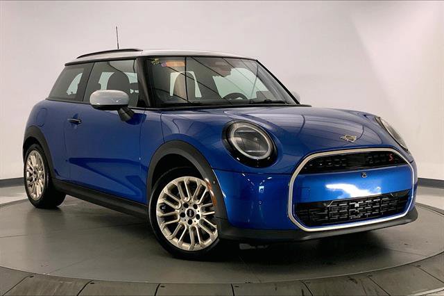 Certified 2025 MINI Cooper S image 33