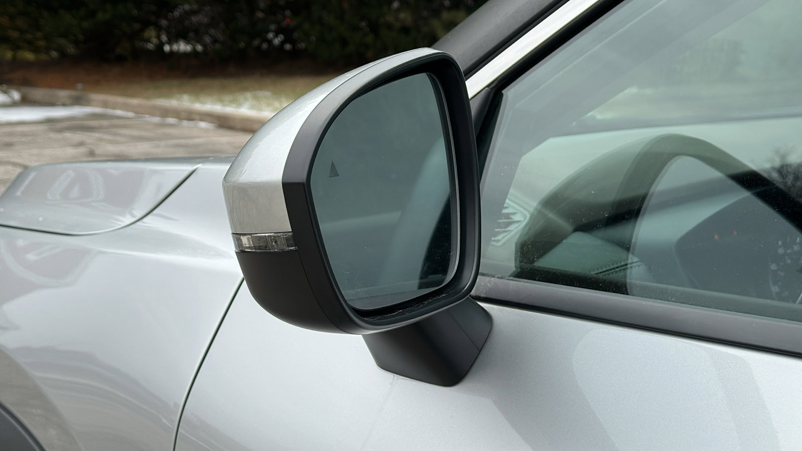 Certified 2022 Nissan Rogue SV image 10