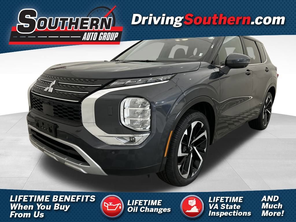 Used 2024 Mitsubishi Outlander SE