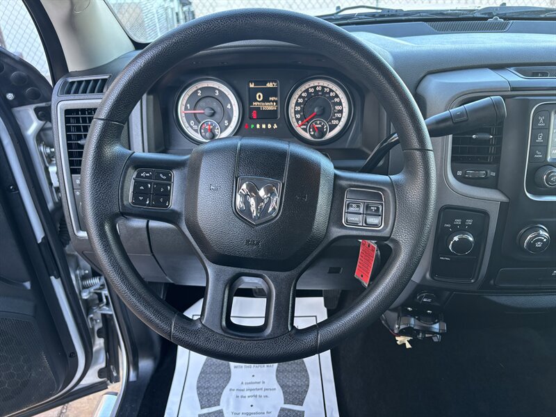 Used 2015 RAM 2500 Tradesman w/ Chrome Appearance Group image 15