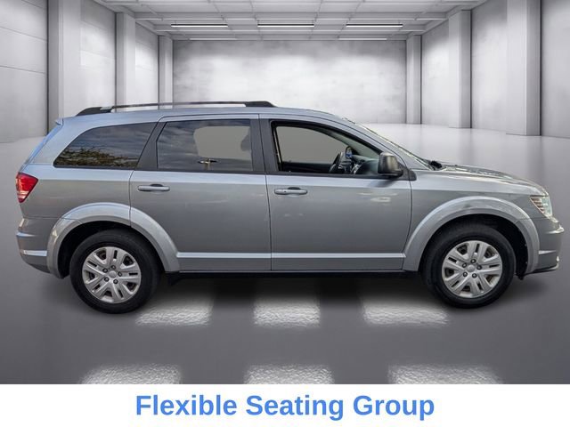 Used 2017 Dodge Journey SE w/ Flexible Seating Group image 3
