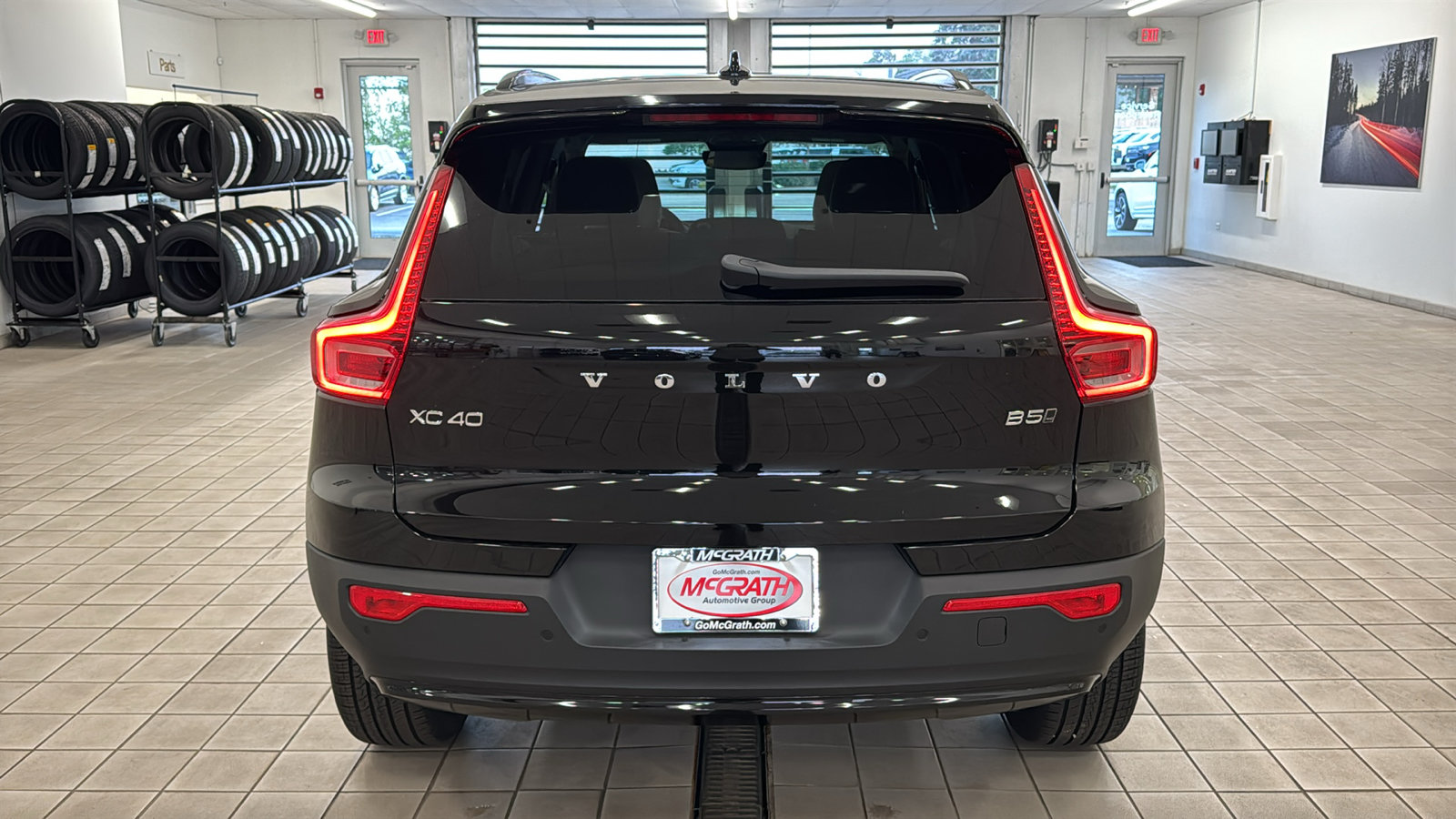 New 2026 Volvo XC40 B5 Ultra w/ Protection Package Premier AWD/4WD image 6