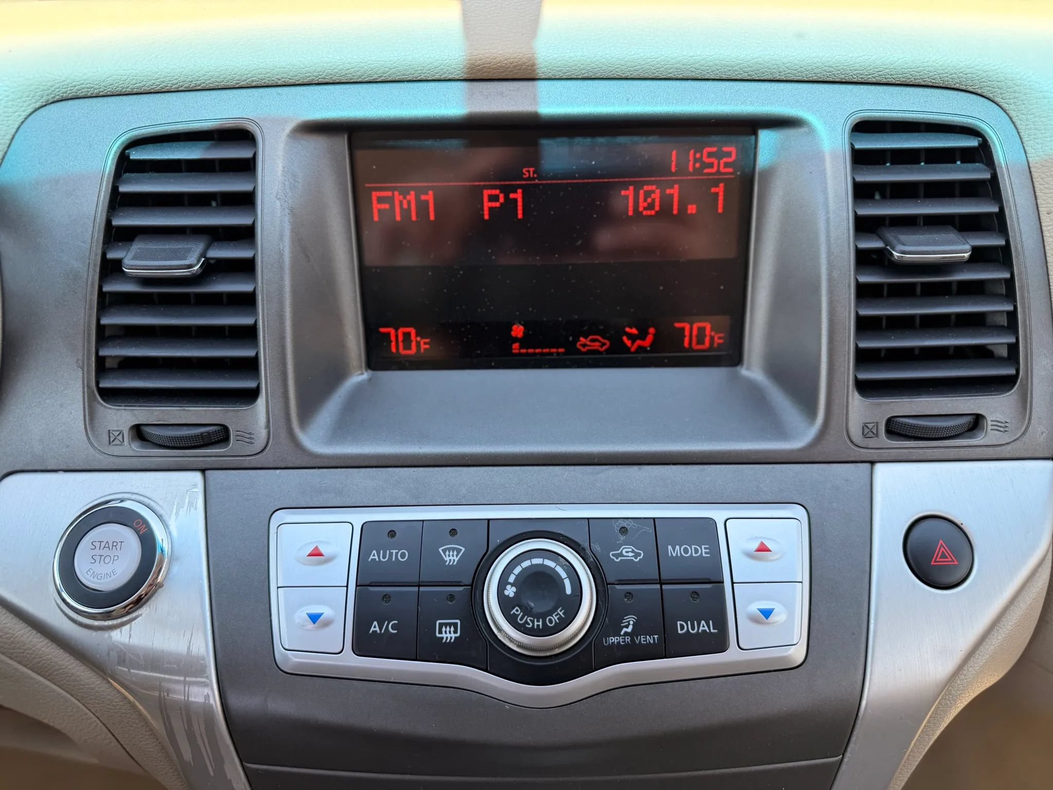 Used 2013 Nissan Murano S AWD/4WD image 29