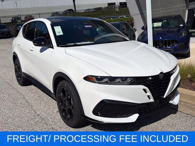 New 2026 Alfa Romeo Tonale w/ Red Premium Package