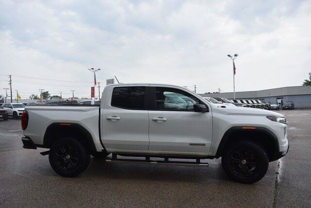 Used 2023 GMC Canyon Elevation w/ Convenience Package RWD image 9