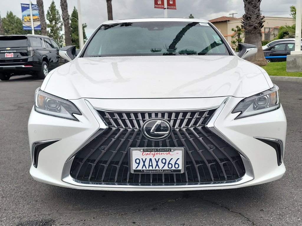 Used 2024 Lexus ES 300h w/ Premium Package FWD image 24