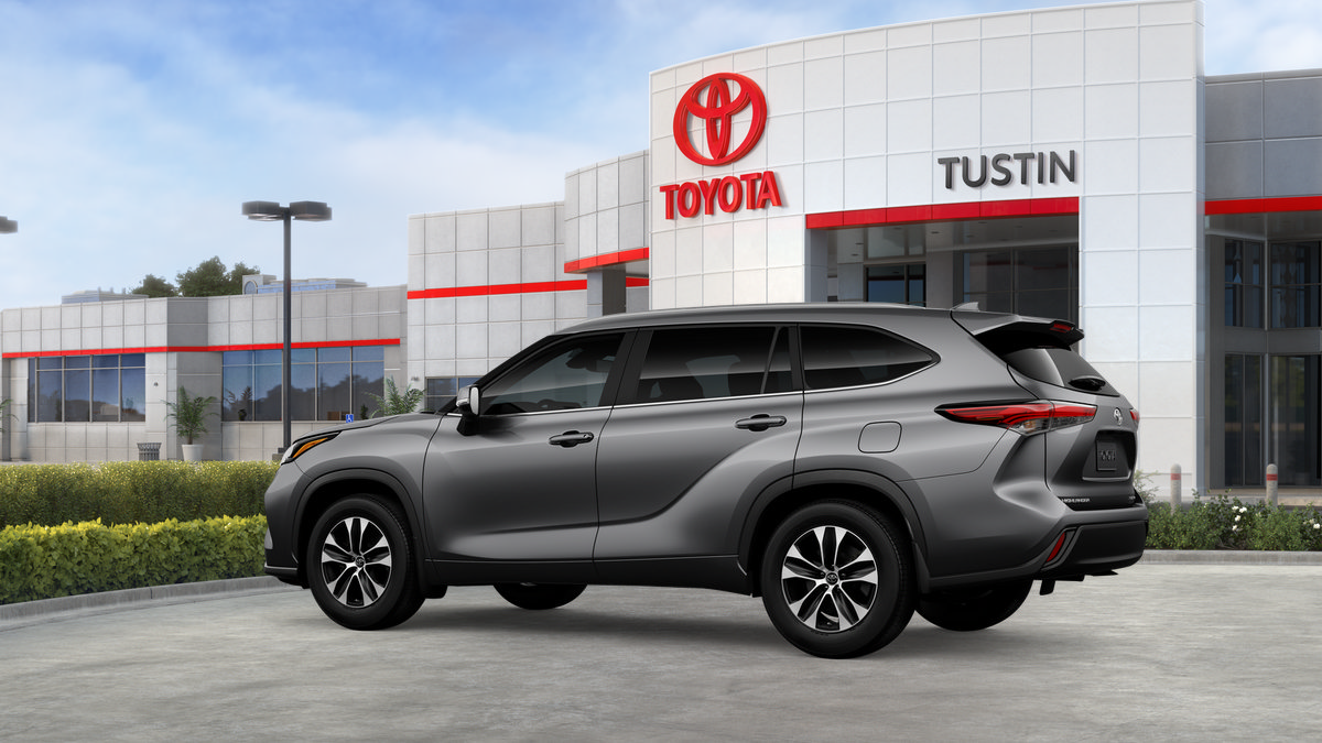 New 2026 Toyota Highlander XLE AWD/4WD image 7