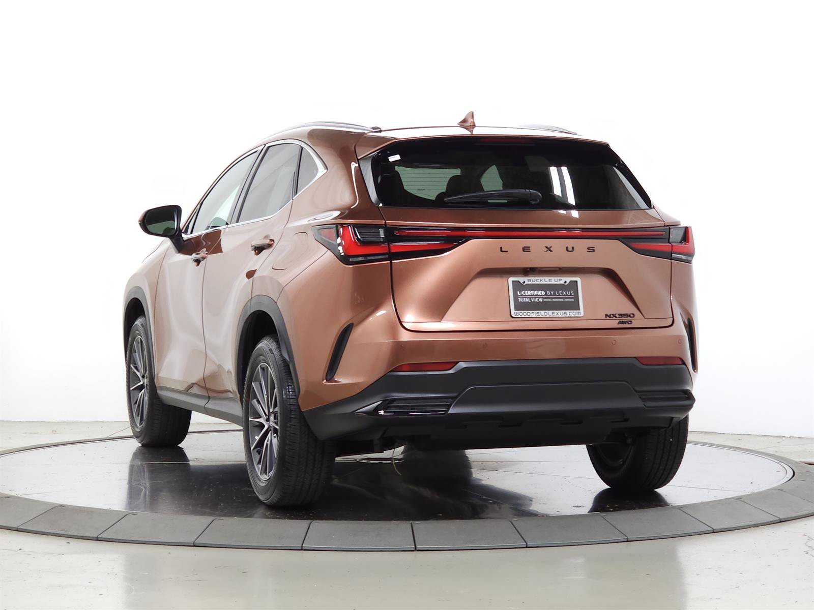 Certified 2025 Lexus NX 350 AWD w/ Accessory Package (K3) image 6