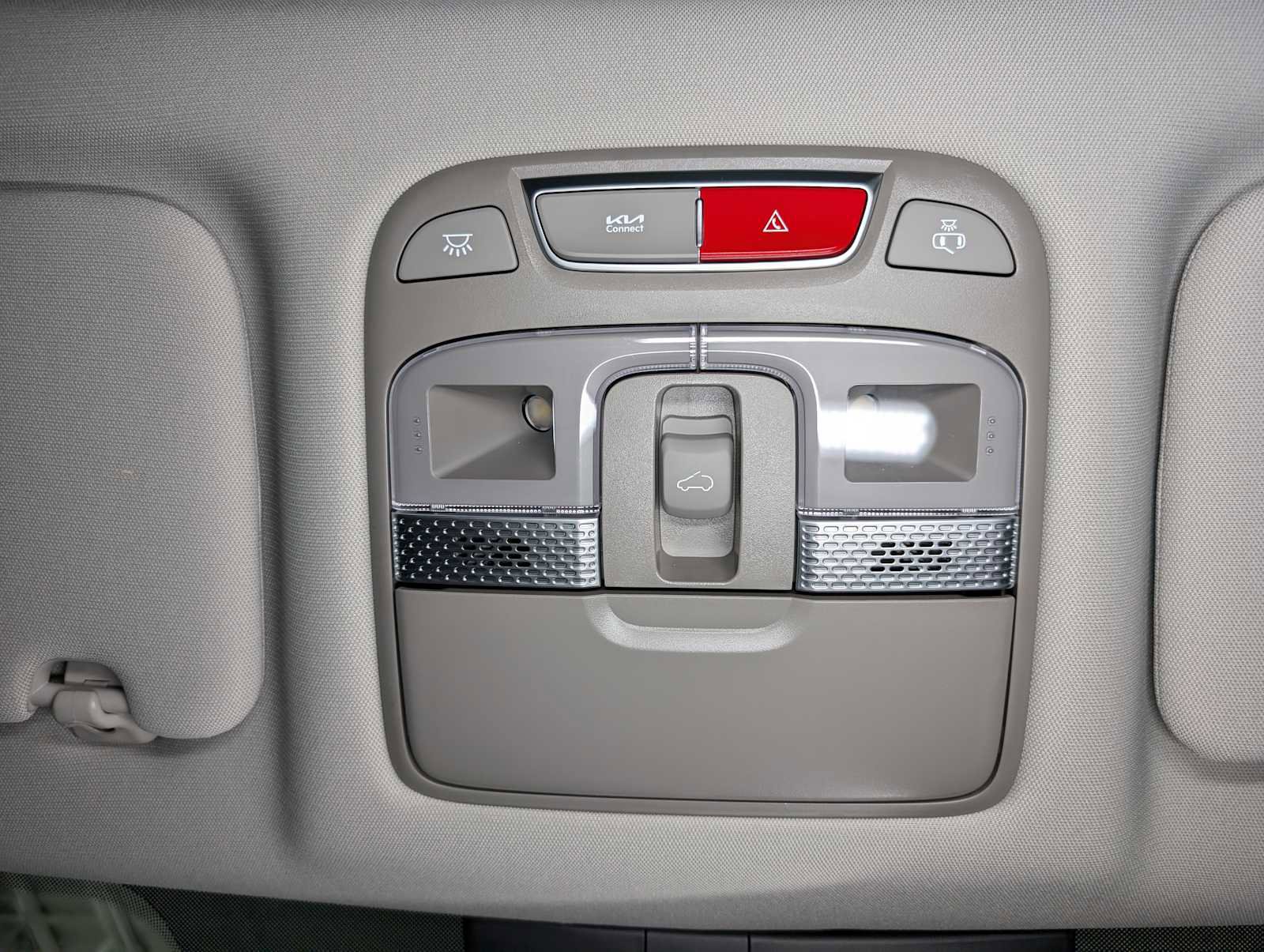 New 2025 Kia Telluride S image 32