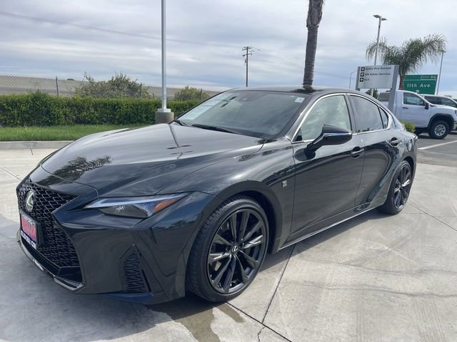 Used 2025 Lexus IS 300 F Sport RWD image 4