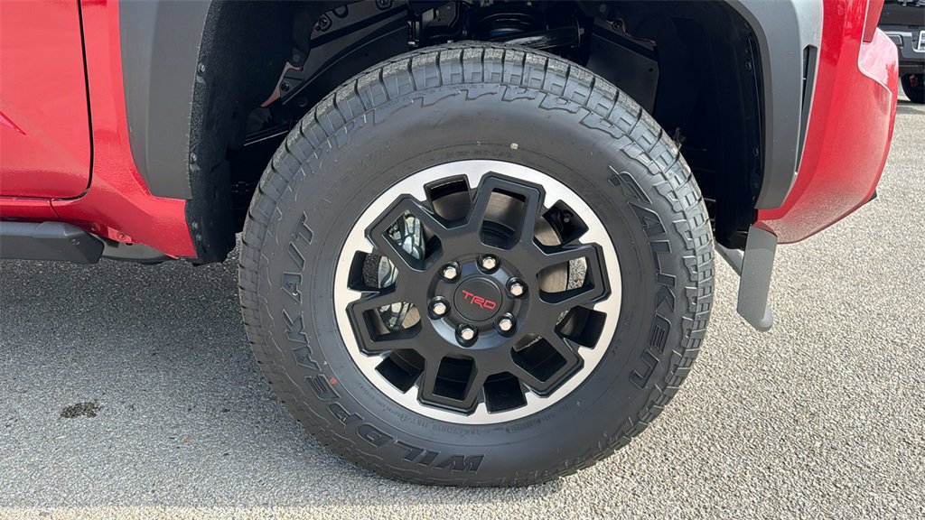 New 2025 Toyota Tacoma TRD Off-Road image 12