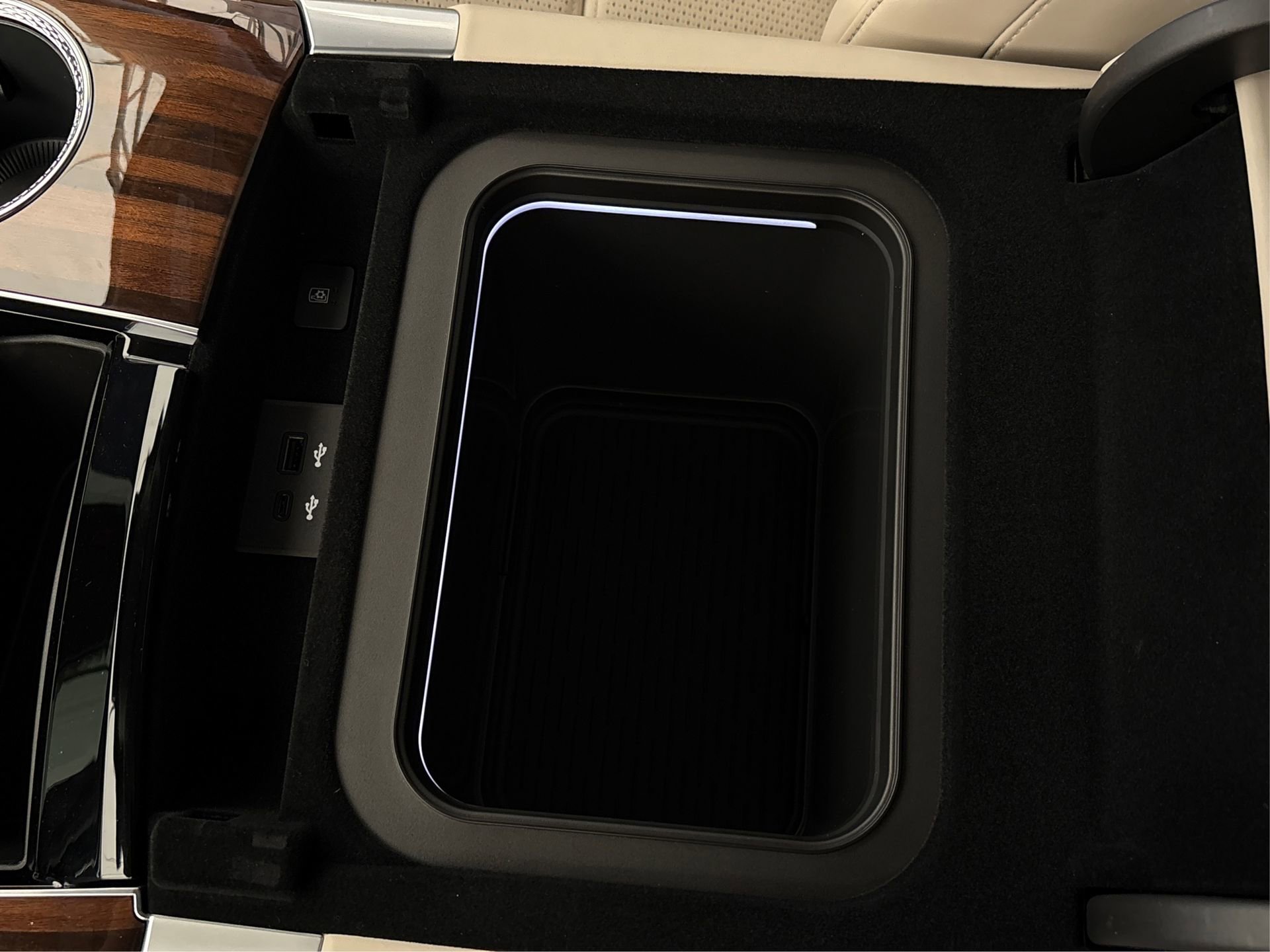 New 2026 Cadillac Escalade ESV Platinum Sport image 35