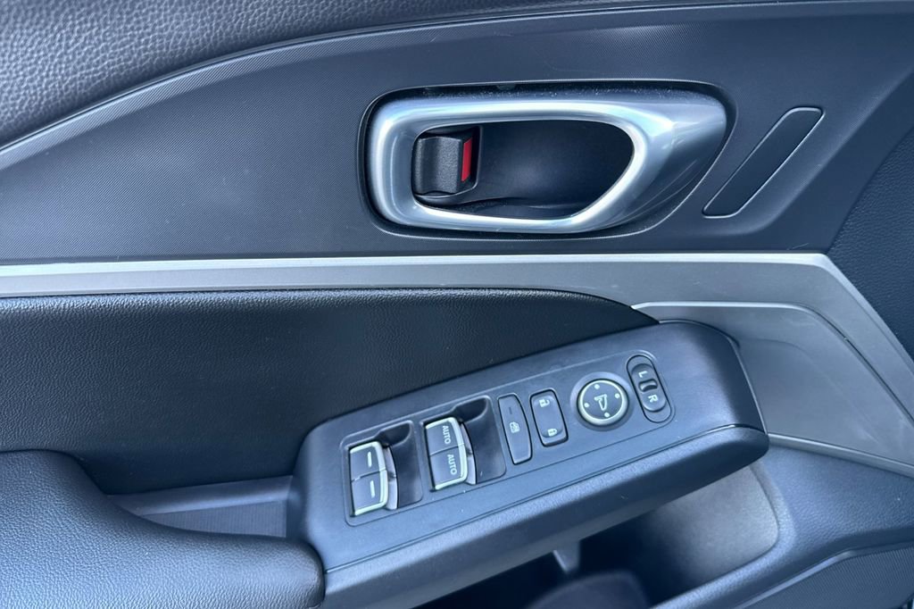 Certified 2024 Acura Integra Base image 15