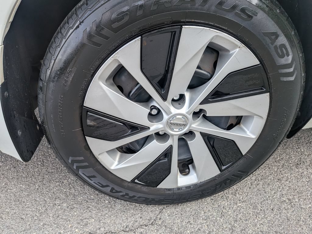 Used 2020 Nissan Altima 2.5 S FWD image 42