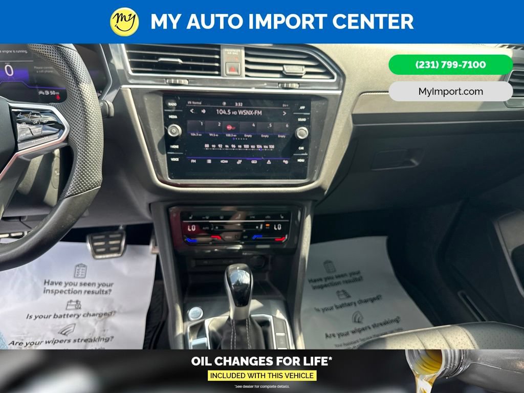 Used 2024 Volkswagen Tiguan SE R-Line AWD/4WD image 21