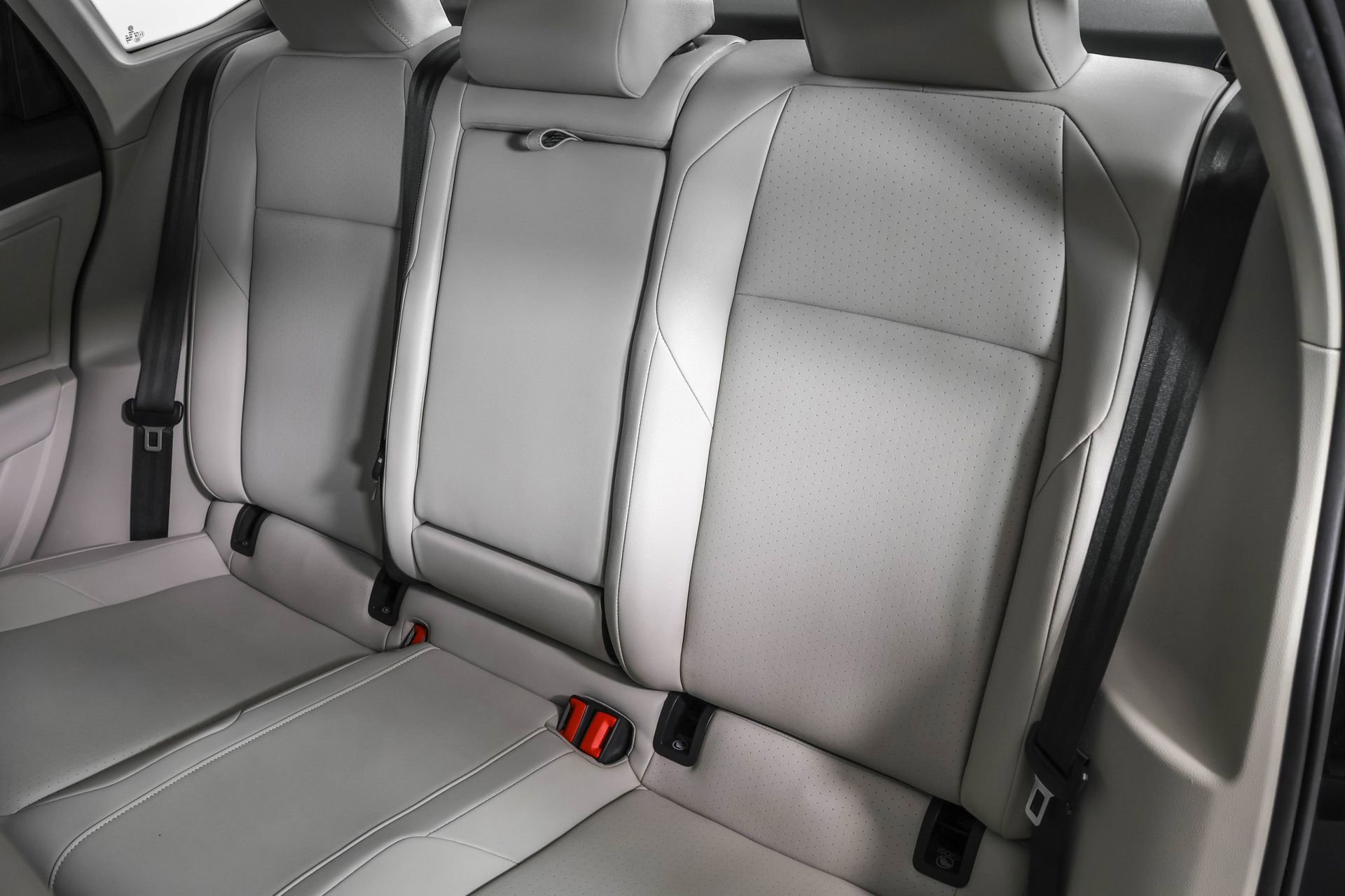 Used 2020 Volkswagen Jetta SE w/ SE Cold Weather Package image 36