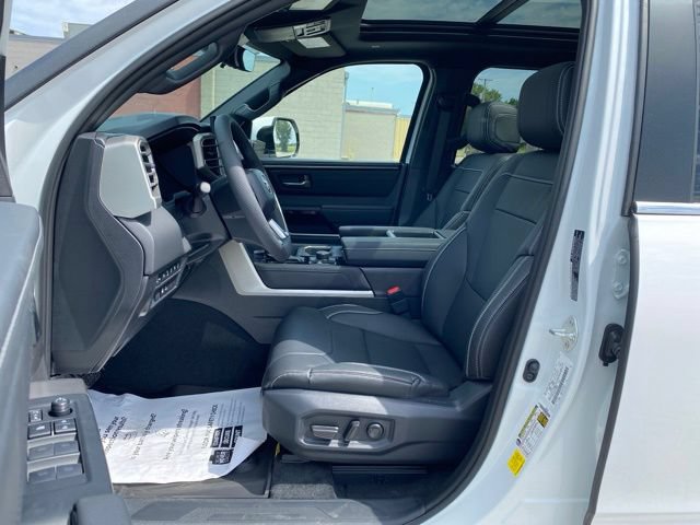New 2026 Toyota Tundra Limited AWD/4WD image 16