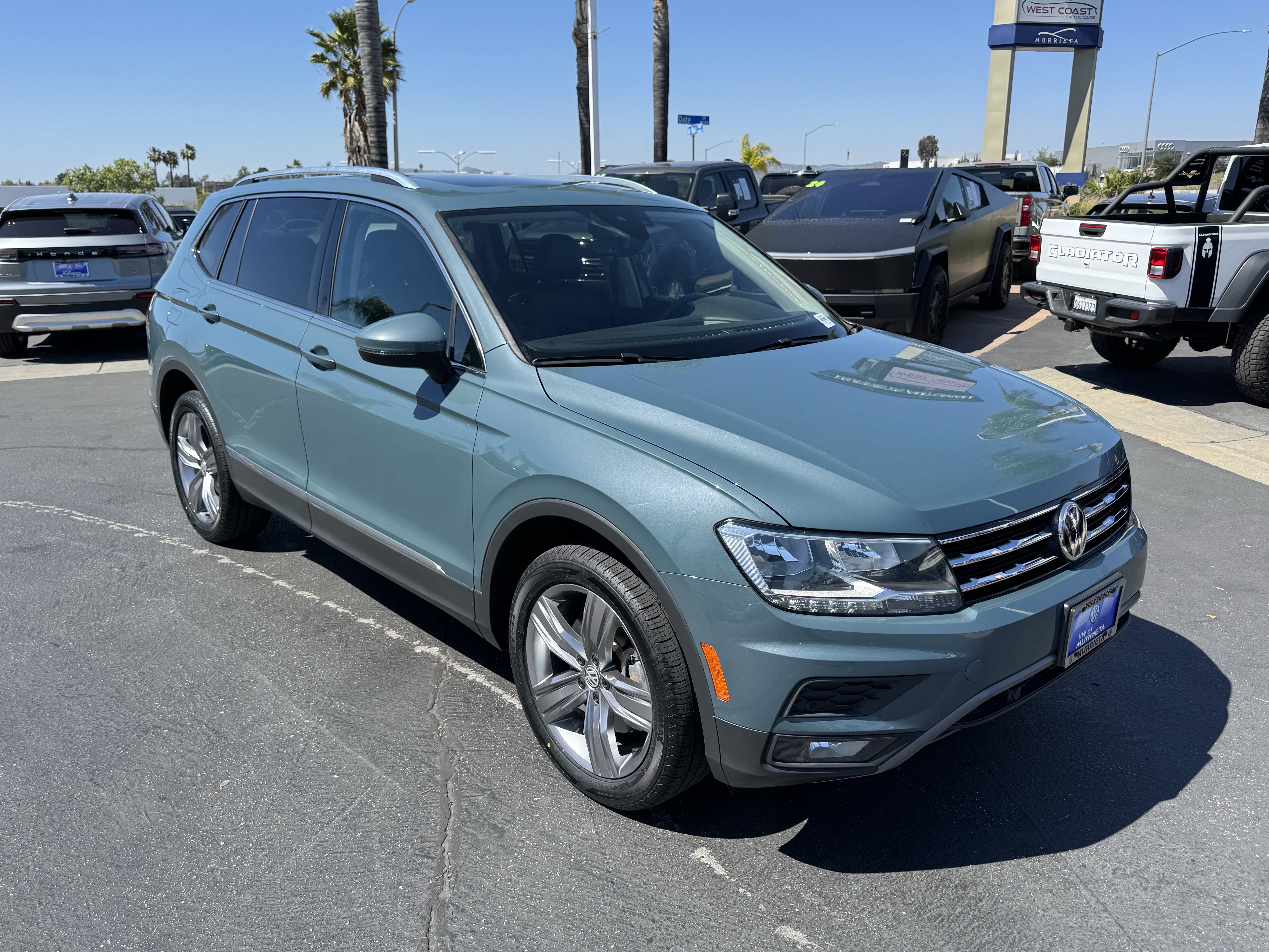 Certified 2021 Volkswagen Tiguan SEL AWD/4WD image 2