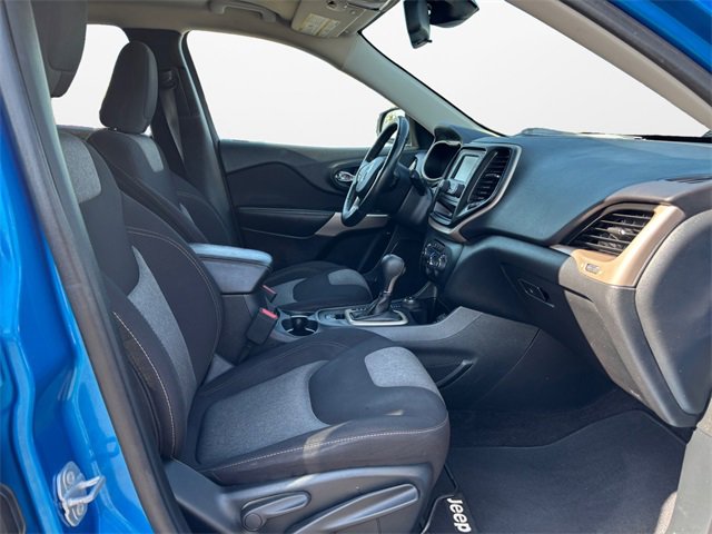 Used 2017 Jeep Cherokee Altitude image 15