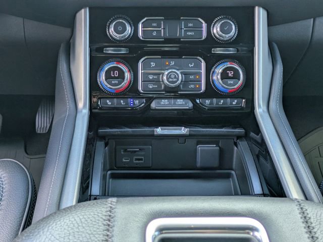 Used 2021 GMC Yukon Denali w/ Denali Ultimate Package image 24