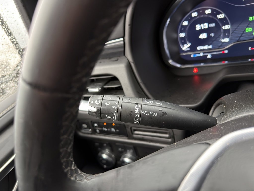 Used 2024 GMC Yukon SLT image 45