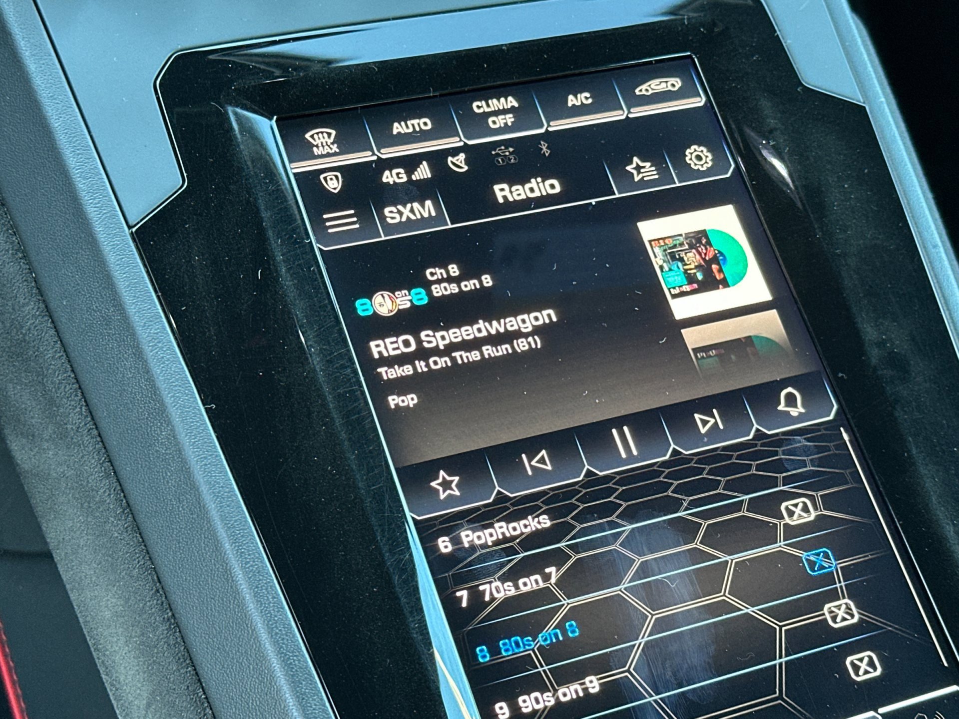 Used 2020 Lamborghini Huracan EVO image 21