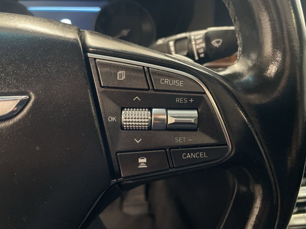 Used 2017 Genesis G90 5.0 Ultimate image 22