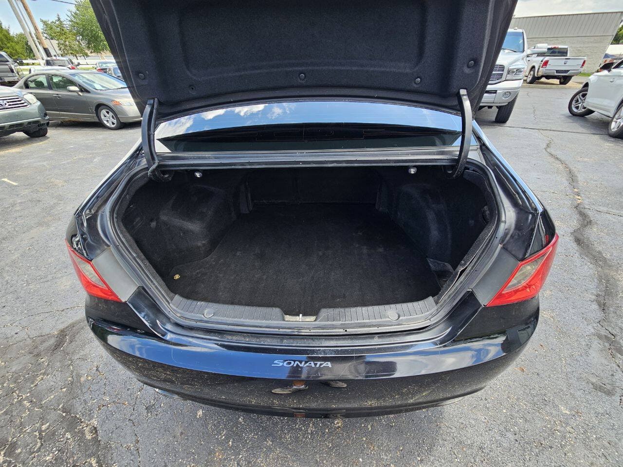 Used 2011 Hyundai Sonata Limited w/ Navigation Pkg 5 FWD image 15