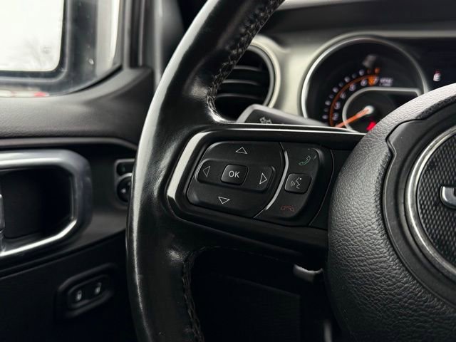 Used 2021 Jeep Gladiator Willys image 11