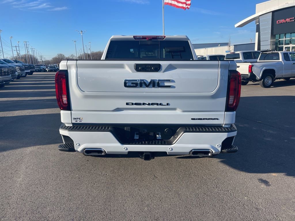 New 2026 GMC Sierra 1500 Denali Ultimate w/ LPO, Black Badging Package image 4