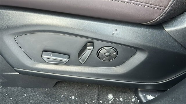 New 2026 Ford Explorer Platinum w/ LUX Leather Package image 24