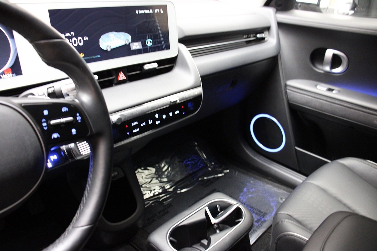 Used 2024 Hyundai Ioniq 5 Limited RWD image 19