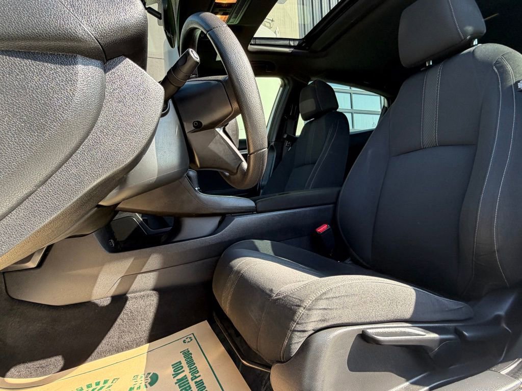 Used 2018 Honda Civic EX image 10