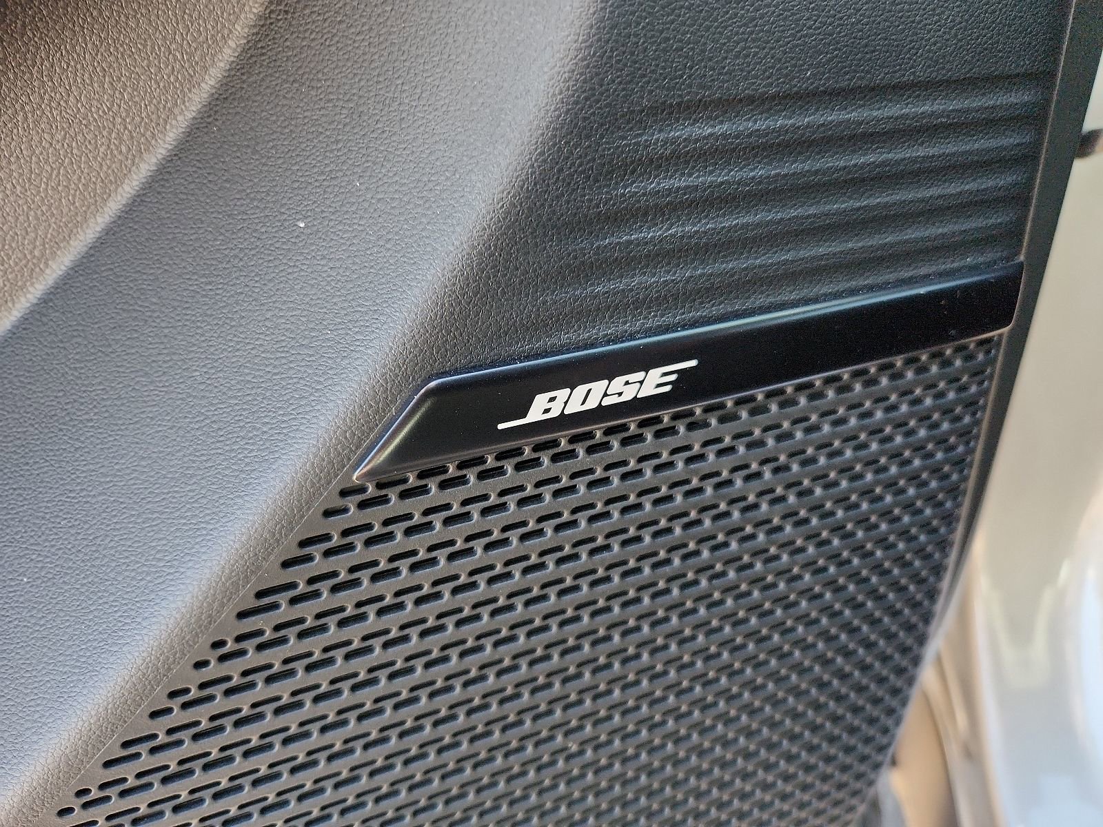 New 2025 Hyundai Santa Fe Calligraphy image 12