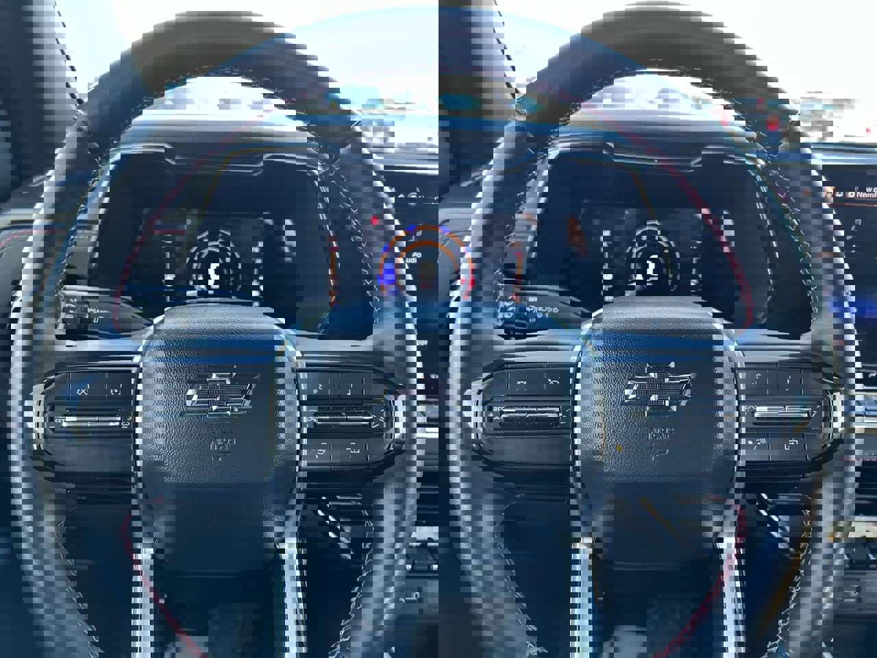 Used 2023 Chevrolet Colorado Z71 w/ Z71 Convenience Package 2 image 26